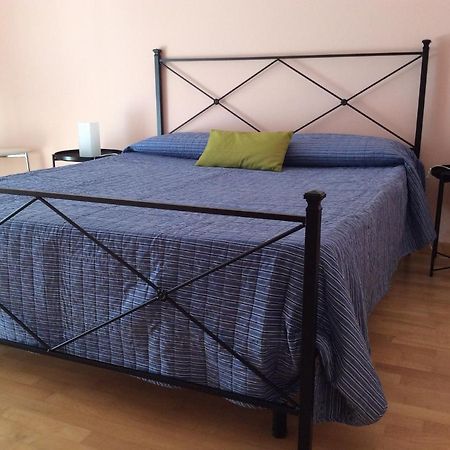 A Un Passo Da... B&B Elmas Экстерьер фото